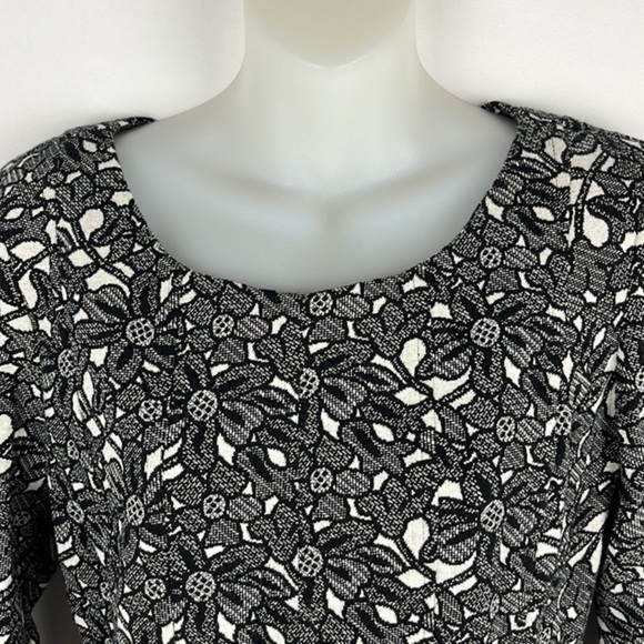 Taylor Flora lDetail Black and White 3/4 Sleeve Mini Dress Size 8 - Picture 5 of 10